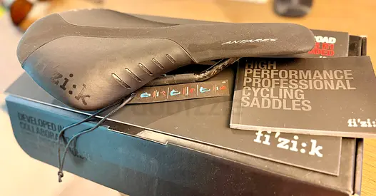 Fizik Antares R1 carbon braided saddle