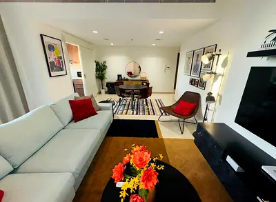 HOT OFFER: LUXURY FULLY FURNISHED 1BHK WITH FULLY CLOSED KITCHEN & BALCONY IN PRIME LOCATION FOR 60K IN 4 CHEQUES ONLY! BOOK YOUR VIEWING TODAY!