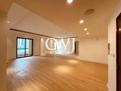 Upgraded | Marina Views | Near to Tram | Vacant