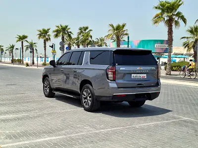 2021 Chevrolet SUBURBAN 照片 8
