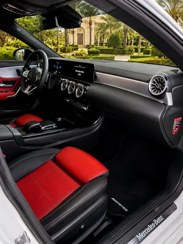 صورة 11 لـ 2021 Mercedes-BENZ CLA