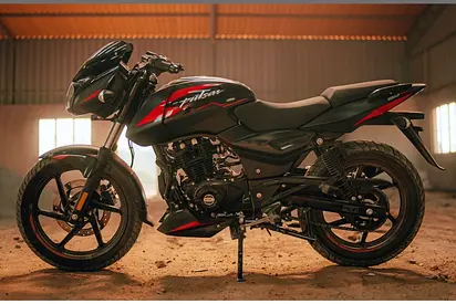Bajaj pulsar 2022 model