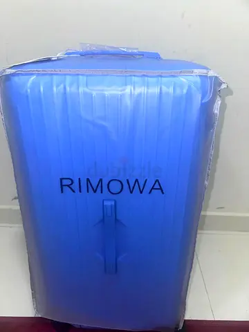 Rimowa Essential Trunk Plus hardshell suitcase