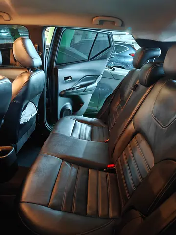 صورة 14 لـ 2019 Nissan KICKS