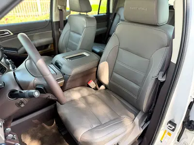 2018 GMC YUKON — фото 13