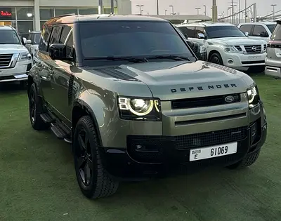 2022 Land Rover Defender 110 X-Dynamic SE P400 | Pristine Condition