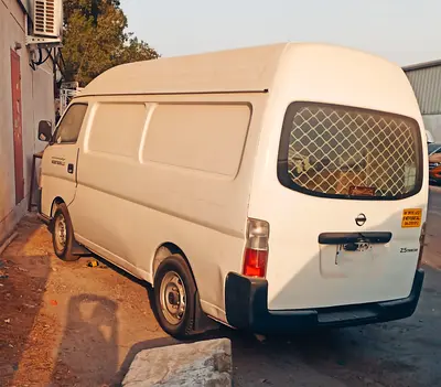 2011 Nissan URVAN 照片 5