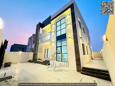 فيلا فاخرة طابقين و روف مساحة فناء كبير السعر شامل رسوم نقل الملكية و قابل للتفاوض. أنتهز الفرصة