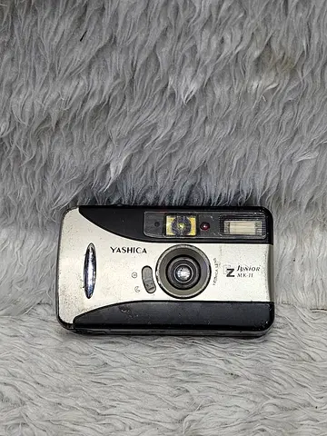 Yashica EZ Junior Mk II, a compact 35mm point-and-shoot film camera.