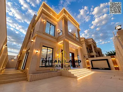 Two-story villa with a rooftop for sale, including registration and ownership fees, in a very prime
