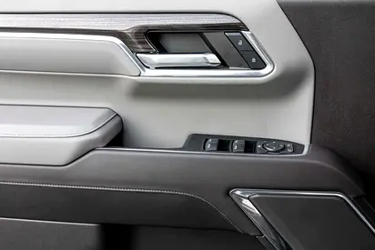 صورة 13 لـ 2024 Chevrolet SILVERADO 1500