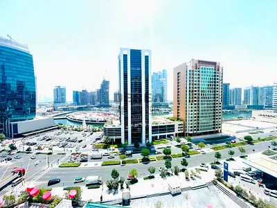 Canal | Spacious Layout | Vacant