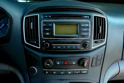 صورة 13 لـ 2021 Hyundai H1