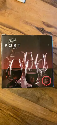 Port glass