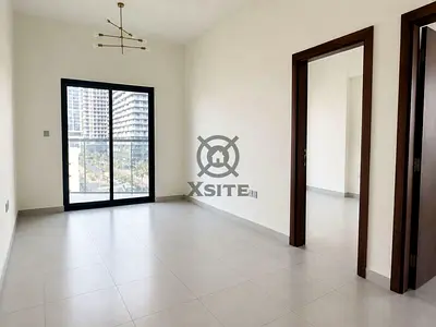 Classy 1 BR | Well Lit | Vacant Unit