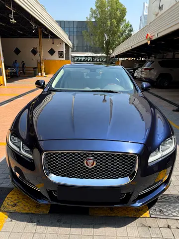 صورة 1 لـ 2017 Jaguar XJ