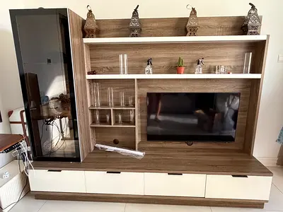 Tv unit