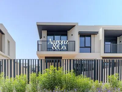 4 Beds + Maid Townhouse | Corner | Vastu Compliant