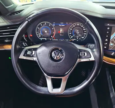 صورة 12 لـ 2018 Volkswagen TOUAREG