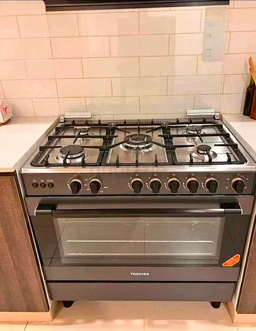 Toshiba gas Cooker 90*60cm