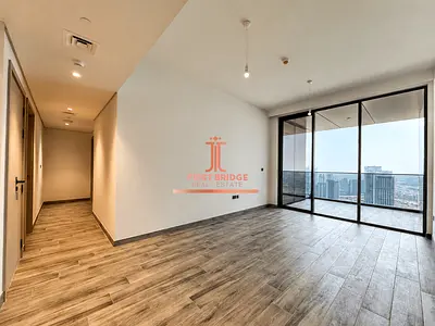 CREEK & MBR CITY VIEW | SPACIOUS | HIGH FLOOR