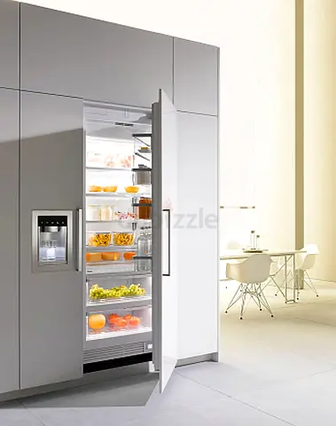 Miele Built in 90cm Fridge and 45cm Freezer Set For Sale Same Like New Condition
