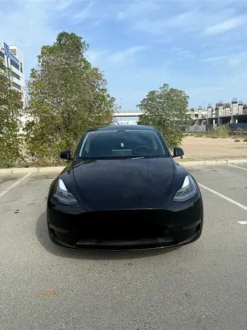 Tesla Model Y Performance 2023 - GCC Specs - Excellent Condition