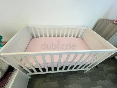 White Wooden Baby Crib with Mattress - Good Condition