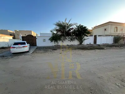 Villa with an area of ​​10,000 sq ft in Ajman - spacious plot of land with two independent annexes, price includes electricity, water, and air conditi