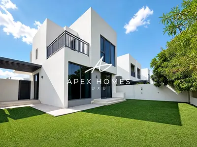 Corner Unit | Camel Track | Large Plot