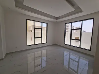 فيلا سكني تجاري 6 غرف مع مجلس وصالة وغرفة خادمة في الياسمين