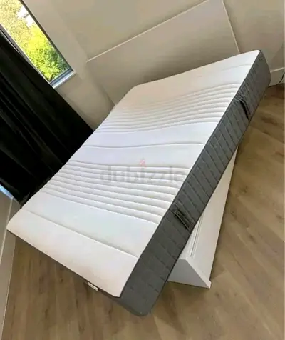 IKEA malam bed with mattress King size bed 2 storage drawers underneath is available