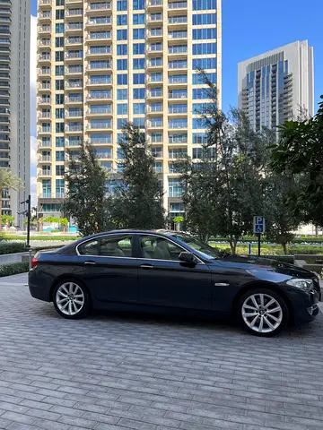 2012 BMW 5-SERIES 缩略图 2
