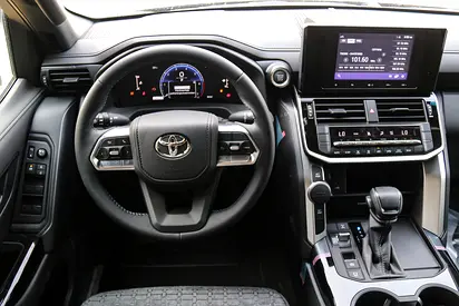 2026 Toyota LAND CRUISER 照片 8