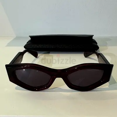 VALENTINO Sunglasses with Case