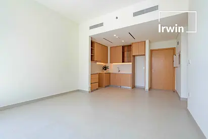Close to Mall | Brand New | Vacant Now