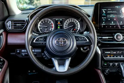 صورة 15 لـ 2025 Toyota URBAN CRUISER