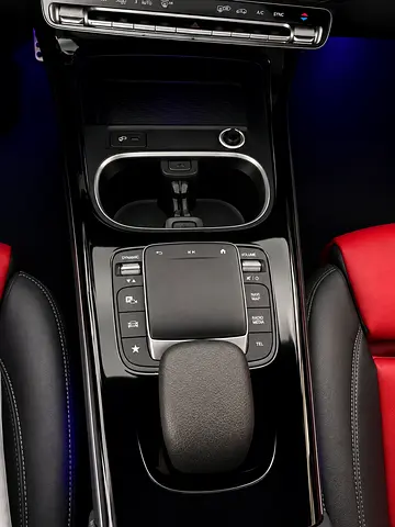صورة 6 لـ 2021 Mercedes-BENZ CLA