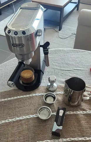 DeLonghi Dedica Deluxe Silver with extra accessories