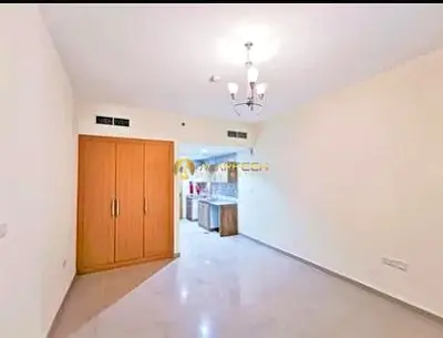 Spacious Unit | Prime Location | Near To School