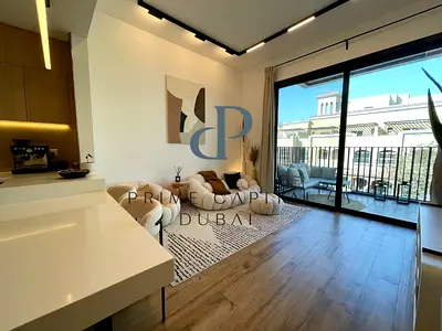 Modern 1BR Apartment | Fully Furnished| VOT