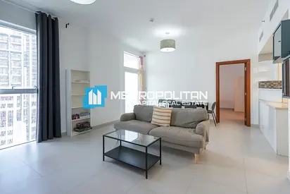 Fully Furnished | Big Layout |1 BR w\ Balcony
