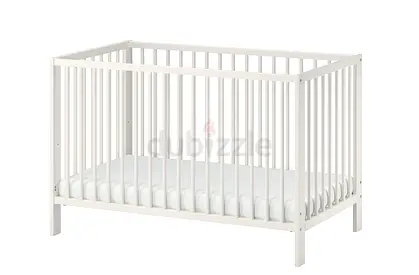 White Wooden Baby Crib with Mattress - Good Condition; includes 2 mattress protectors and sheets