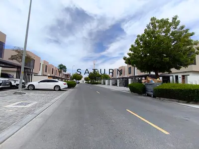 ✨ **Beautiful Family Home | Spacious Layout | Prime Community Location**