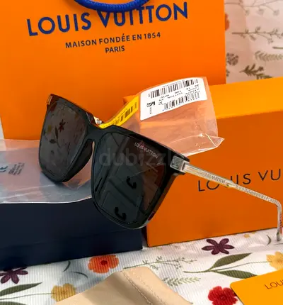 Louis Vuitton Unisex Sunglasses - Black Frame, Silver Arms (With Box)
