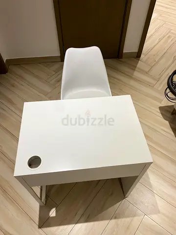 Desk with office chair in good condition