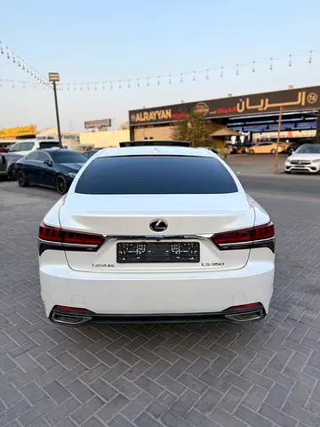 صورة 5 لـ 2018 Lexus LS-SERIES