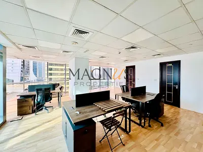 CORNER BRIGHT UNIT | WITH BALCONY | NEAR TO METRO