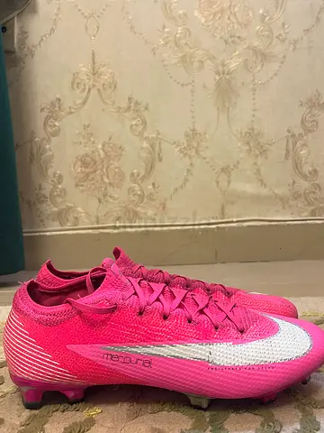 Nike kylian Mbappe X Mercurial vapor 13 Elite FG pink