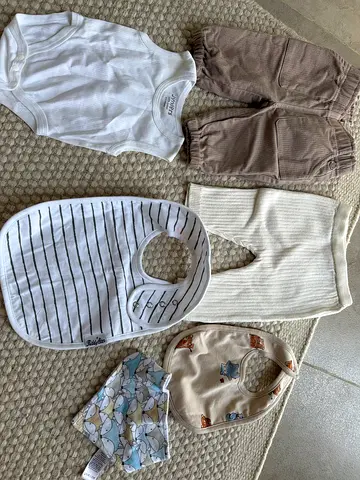 Baby clothes